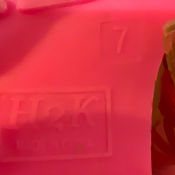 Translucent Pink Women's Boots H2K Size 7 - Picture 4 of 5